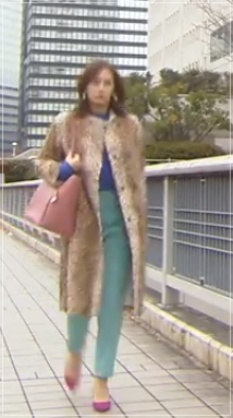 家売るオンナの逆襲[4話]北川景子のファッション!ネックレスにニット1