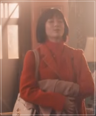 QUEEN[4話]⽔川あさみの衣装！グッチやクロエにバッグも！14