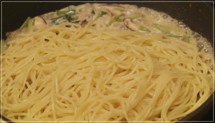 きのう何食べた？[9話]レシピ！きのことツナとかぶの葉の和風パスタ33